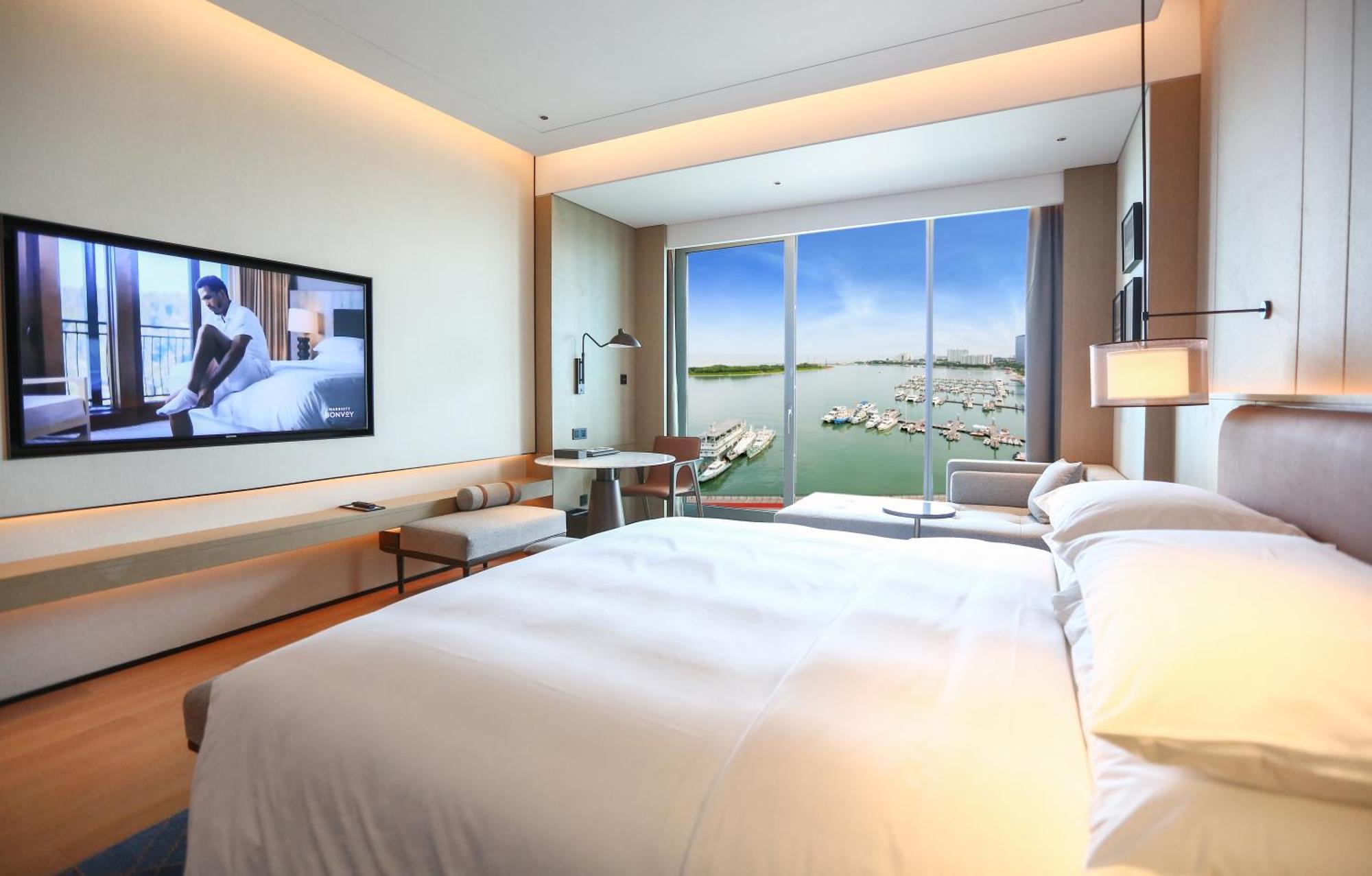 Sheraton Rizhao Hotel Экстерьер фото