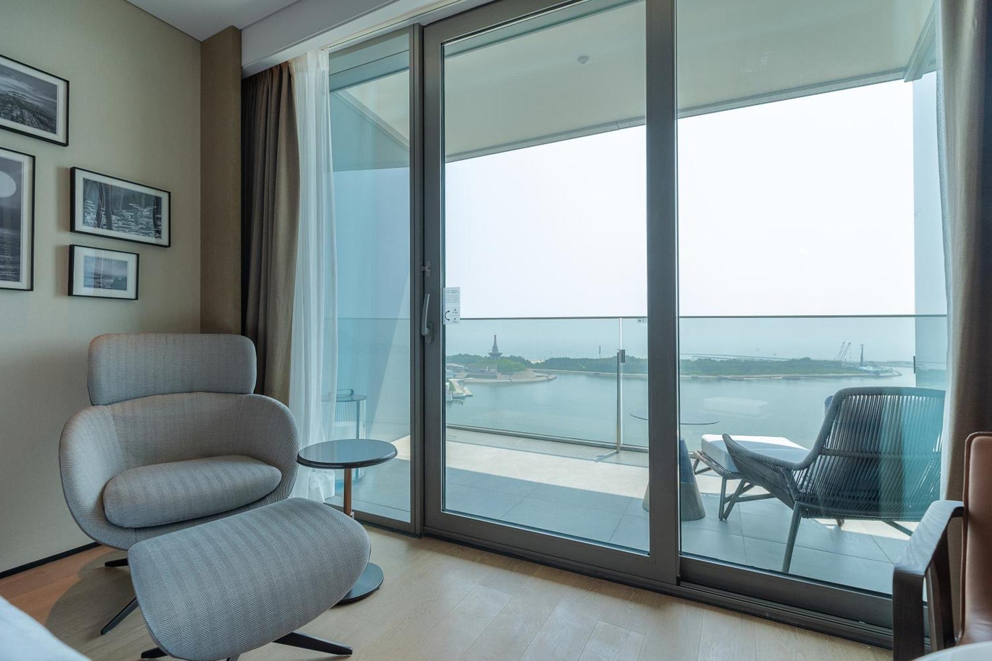 Sheraton Rizhao Hotel Экстерьер фото